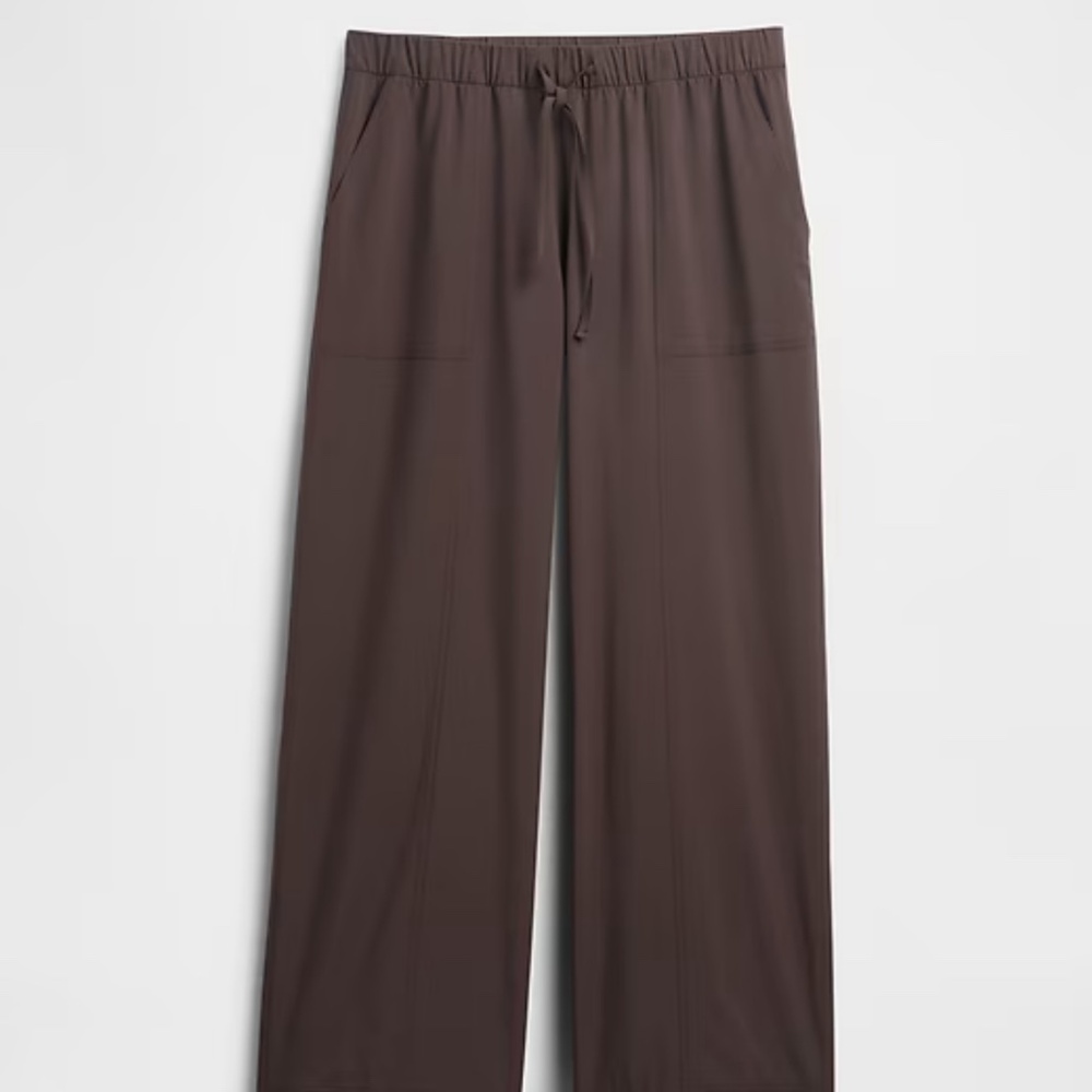 GAPFIT High Rise Loose Runaround Pants size medium new with tags
